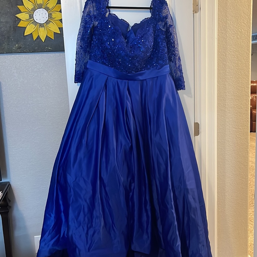Blue long sleeve prom dress